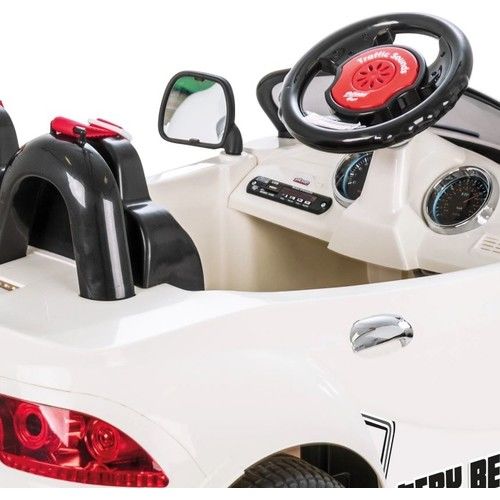 Pilsan Tery Bery Uzaktan Kumandalı Akülü Araba 12 Volt 05-280 - Beyaz