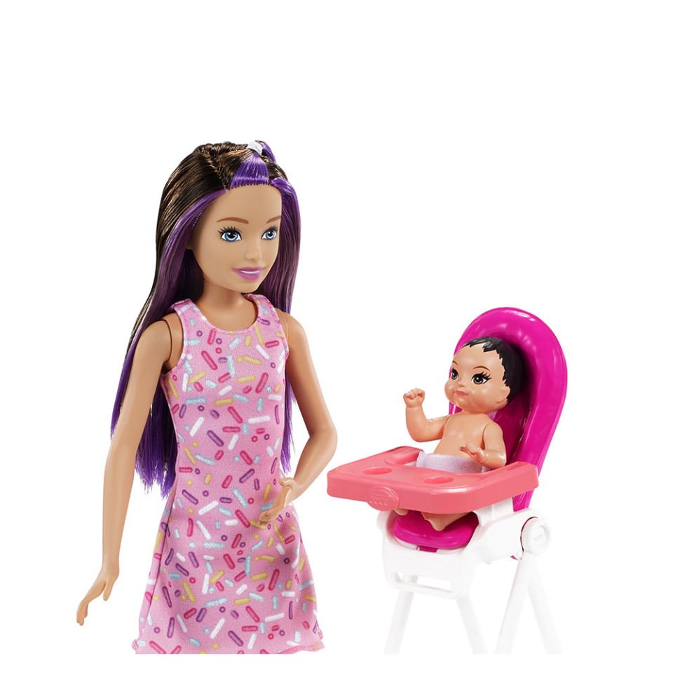 Barbie Bebek Bakıcısı Bebeği ve Aksesuarları Oyun Seti FHY97 GRP40