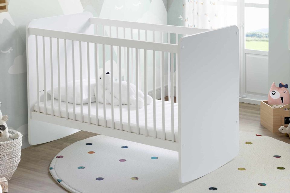 Babywhen Pratik Kademeli Sallanır Beşik 60x120 - Beyaz